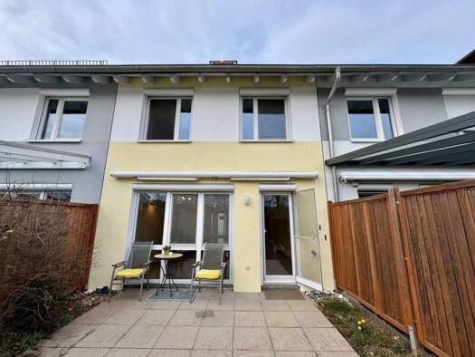 Reihenmittelhaus zum Kauf 649.000 € 5,5 Zimmer 150 m² 175 m² Grundstück Malmsheim Renningen (Malmsheim) 71272