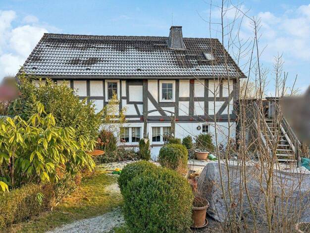 Mehrfamilienhaus zum Kauf 344.600 € 6 Zimmer 205,2 m² 524 m² Grundstück Schönstadt Cölbe 35091