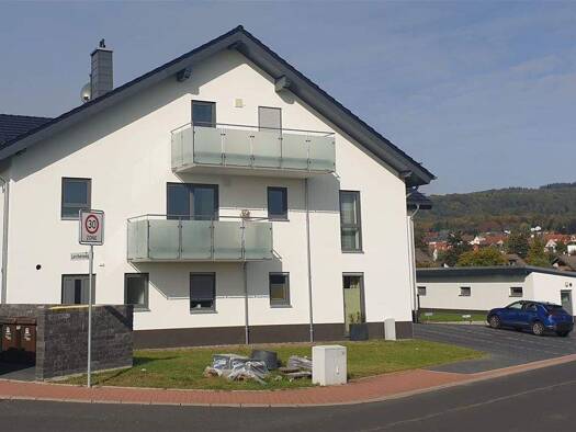 Wohnung zur Miete 979 € 3 Zimmer 89 m² frei ab 01.04.2026 Elgershausen Schauenburg 34270