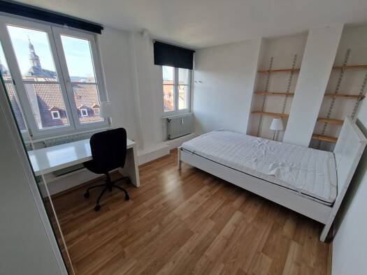 Wohnung zur Miete 490 € 1,5 Zimmer 24 m² Geschoss 4/5 frei ab sofort Altstadt Würzburg 97070