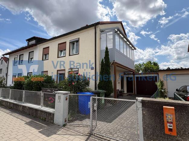 Mehrfamilienhaus zum Kauf 649.000 € 8 Zimmer 186 m² 489 m² Grundstück Ingolstadt Ingolstadt 85055