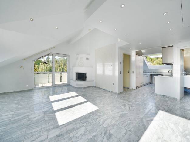 Wohnung zum Kauf 330.000 € 2 Zimmer 56 m² 2. Geschoss Ludwigshafen Bodman-Ludwigshafen 78351