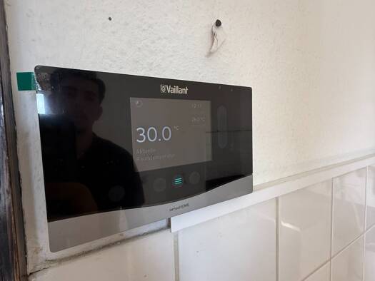 Wohnung zur Miete 590 € 1 Zimmer 40 m² 5. Geschoss frei ab 16.10.2025 Vahrenwald Hannover 30163