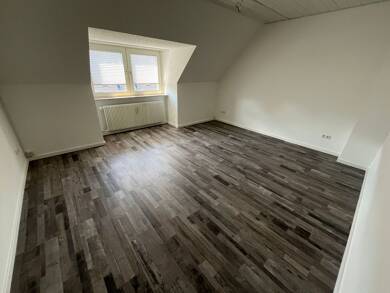 Wohnung zur Miete 450 € 3 Zimmer 55 m² Dachgeschoss Plettenberg Plettenberg 58840