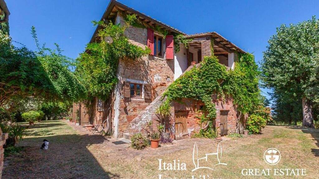 Bauernhaus zum Kauf 1.290.000 € 21 Zimmer 696 m² 9.351 m² Grundstück Chiusi 53043