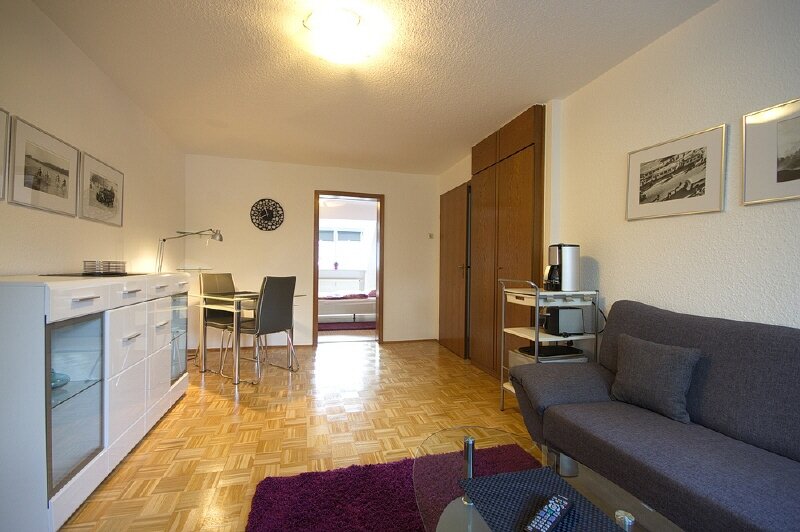 Wohnung zur Miete Wohnen auf Zeit 895 € 2 Zimmer 44 m²<br/>Wohnfläche 01.02.2025<br/>Verfügbarkeit Südviertel Essen 45128