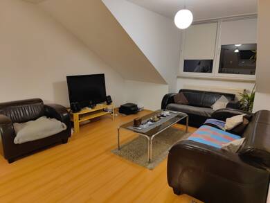 Wohnung zur Miete 465 € 3 Zimmer 64,3 m² Geschoss 2/2 Danzigstraße 5 Innenstadt Hof 95028