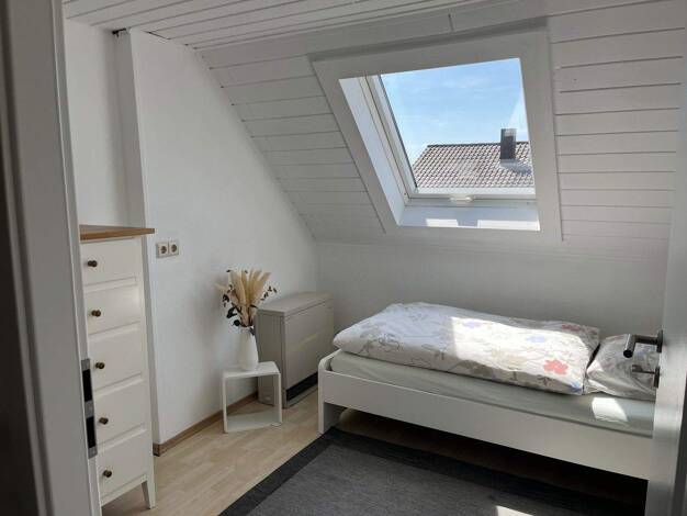 Wohnung zur Miete 450 € 1 Zimmer 120 m² 1. Geschoss Kirrlach Waghäusel-Kirrlach 68753