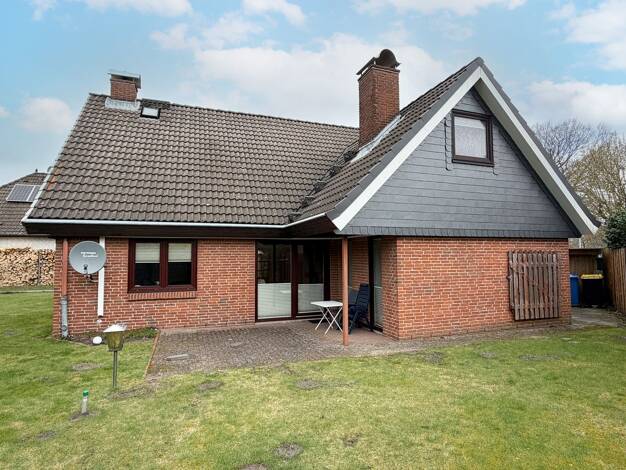 Einfamilienhaus zum Kauf 450.000 € 5 Zimmer 156,6 m² 496 m² Grundstück Holm 25488