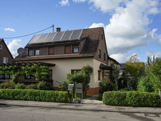 Mehrfamilienhaus zum Kauf 725.000 € 7 Zimmer 207 m² 611 m² Grundstück Maichingen Sindelfingen 71069