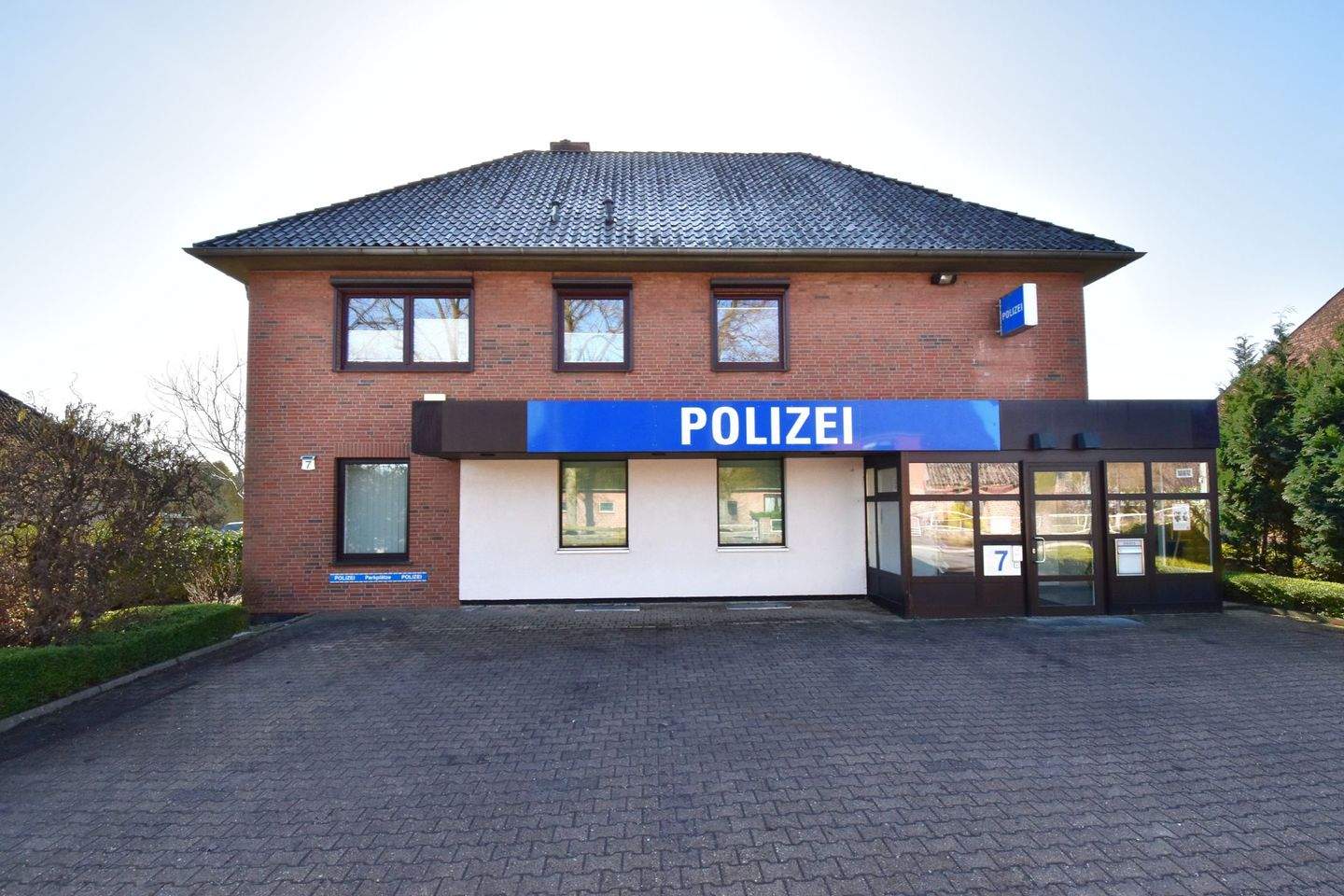 Immobilie in Nusse - Nusse - Wohn- und Geschäftshaus mit Garten, Balkon, Garage und Ausbaureserve - Bild 0