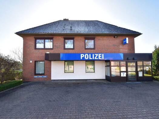Mehrfamilienhaus zum Kauf 465.000 € 8 Zimmer 212,1 m² 1.041 m² Grundstück Klingenberg 7 Nusse 23896