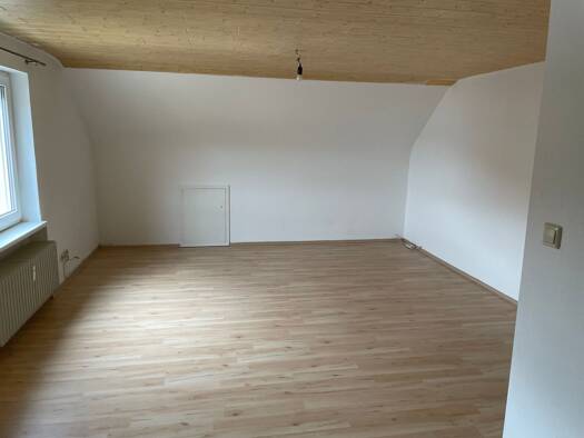 Wohnung zur Miete 520 € 2,5 Zimmer 49 m² Geschoss 2/3 frei ab sofort Onstmettingen Albstadt 72461