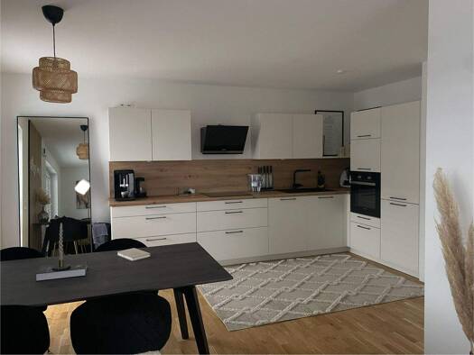 Wohnung zur Miete 1.050 € 3 Zimmer 88 m² 1. Geschoss Deuerlinger Str. 18b Pollenried Nittendorf 93152