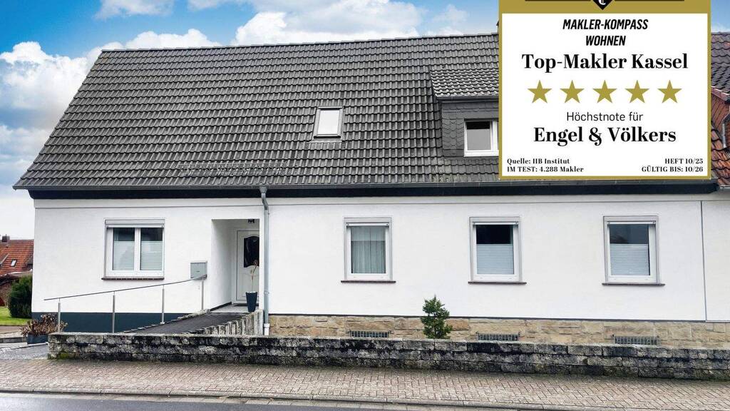 Doppelhaushälfte zum Kauf 350.000 € 7 Zimmer 158 m² 856 m² Grundstück Elgershausen Schauenburg 34270