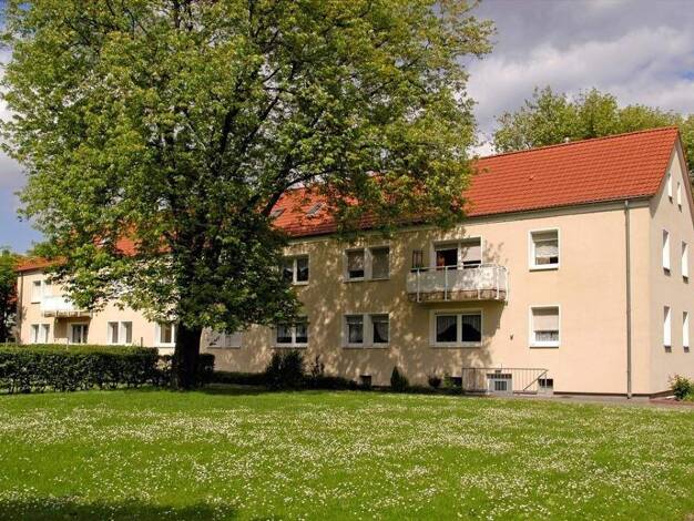 Wohnung zur Miete 559 € 2 Zimmer 64,5 m² 1. Geschoss Biegerfelder Weg 1 Huckingen Duisburg 47259