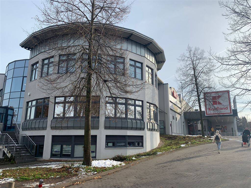 Praxis zur Miete provisionsfrei 437 m²<br/>Bürofläche ab 200 m²<br/>Teilbarkeit Schützenplatz 2 Sangerhausen Sangerhausen 06526