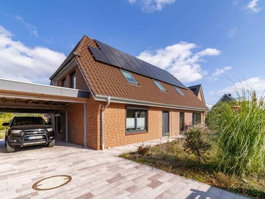 Haus zum Kauf 620.000 € 4 Zimmer 207 m² 1.872 m² Grundstück Lauenburg/Elbe 21481