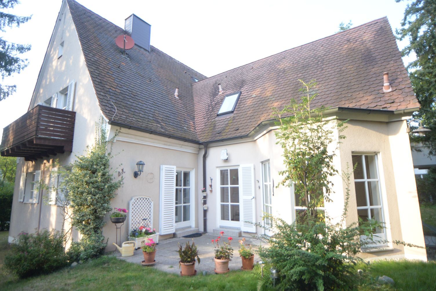 Einfamilienhaus zum Kauf provisionsfrei 6 Zimmer 153 m²<br/>Wohnfläche 552 m²<br/>Grundstück Günthersbühler Straße 48 Erlenstegen Nürnberg 90491