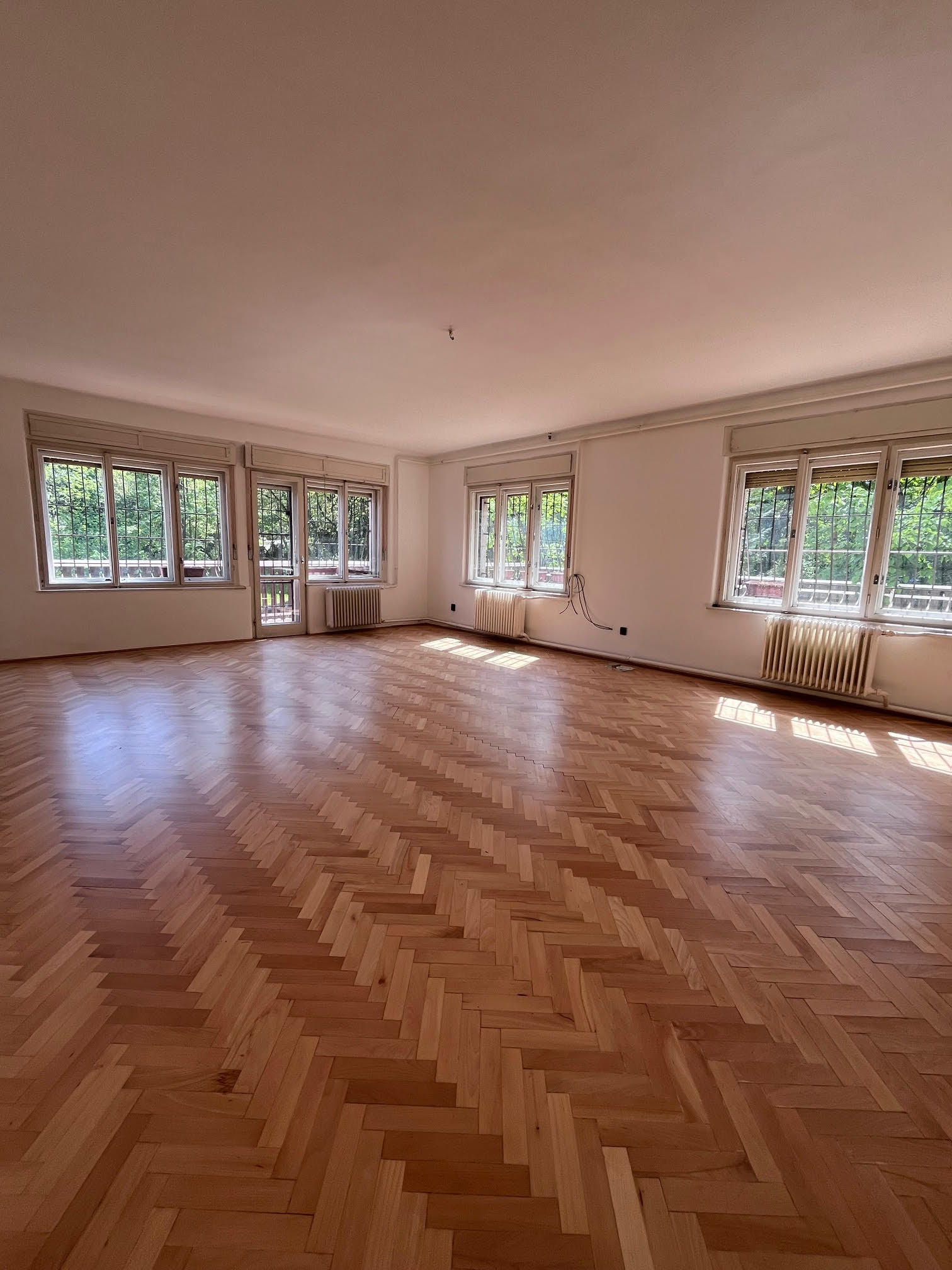 Wohnung zum Kauf provisionsfrei 680.000 € 4 Zimmer 193 m²<br/>Wohnfläche EG<br/>Geschoss Budapest XII