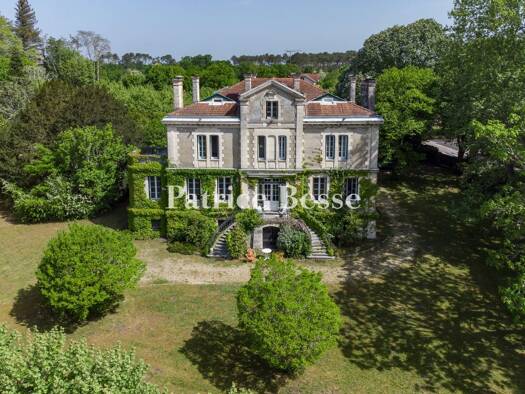 Einfamilienhaus zum Kauf 950.000 € 11 Zimmer 550 m² 4.810 m² Grundstück Onesse-Laharie 40110