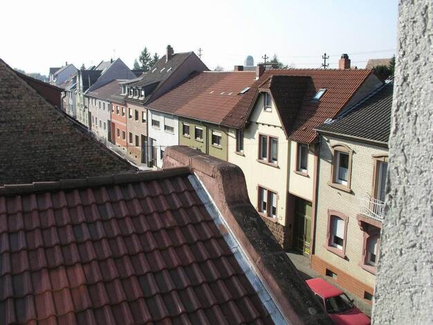 Wohnung zur Miete 1.080 € 4 Zimmer 95 m² 2. Geschoss frei ab 01.10.2026 Seckenheim Mannheim 68239