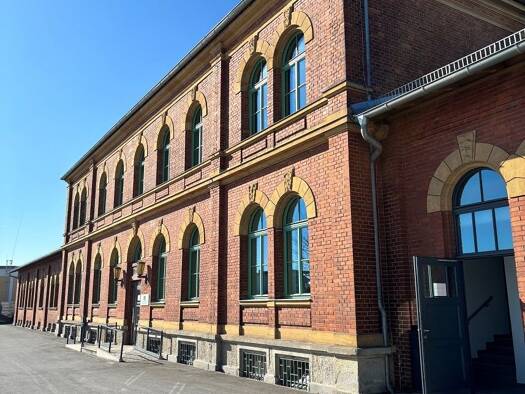 Büro zur Miete provisionsfrei 948 m² Bürofläche Zur Centralwerkstätte 11 a Scheibe Weiden in der Oberpfalz 92637