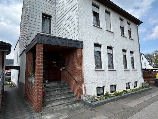 Mehrfamilienhaus zum Kauf provisionsfrei 89.600 € 8 Zimmer 205 m² 383 m² Grundstück Groß Berkel Aerzen 31855