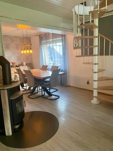 Mehrfamilienhaus zum Kauf 259.000 € 282 m² 690 m² Grundstück Silixen Extertal 32699