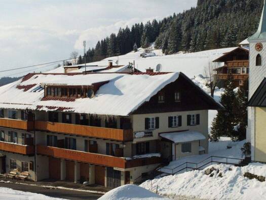 Mehrfamilienhaus zum Kauf 990.000 € 36 Zimmer 240 m² 370 m² Grundstück Jungholz 6691