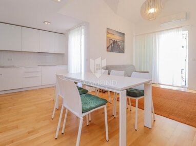 Wohnung zum Kauf 310.000 € 4 Zimmer 70 m² 2. Geschoss Umag center 52470