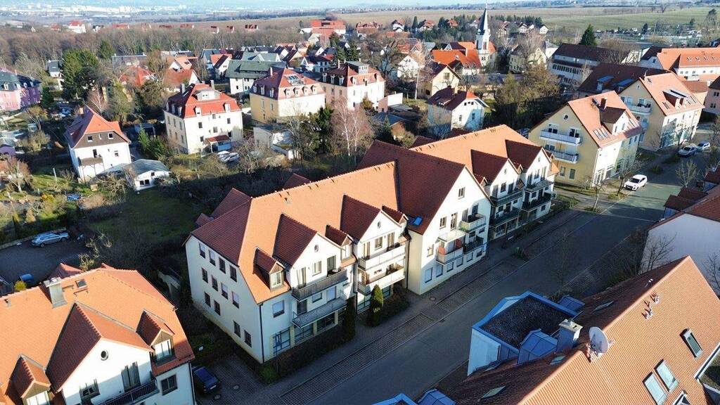 Wohnung zum Kauf 150.000 € 3 Zimmer 70 m² EG Bannewitz 01728