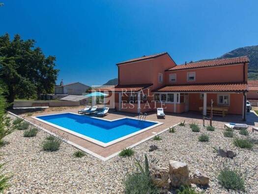 Einfamilienhaus zum Kauf 680.000 € 9 Zimmer 370 m² Tribalj, Vinodolska Općina Tribalj 51253