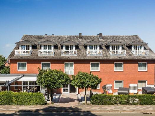 Hotel zum Kauf 6.500.000 € 28 Zimmer 2.000 m² Grundstück Sankt Peter-Ording 25826