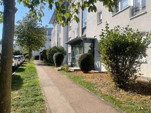 Wohnung zur Miete 1.450 € 4 Zimmer 105 m² Geschoss 2/3 frei ab 01.01.2027 Kastanienallee 24 Ost Ludwigsburg 71638