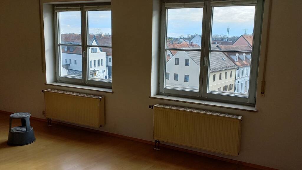 Maisonette zur Miete 660 € 1 Zimmer 60 m² Geschoss 3/3 frei ab sofort Neuburg Neuburg an der Donau 86633