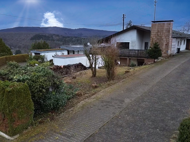 Bungalow zum Kauf 219.000 € 10 Zimmer 238 m² 2.200 m² Grundstück Hettenrodt 55758