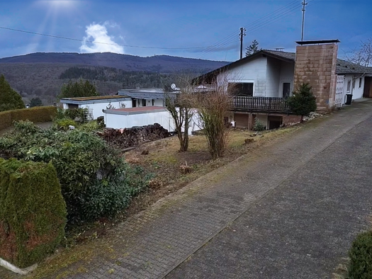 Bungalow zum Kauf 219.000 € 10 Zimmer 238 m² 2.200 m² Grundstück Hettenrodt 55758