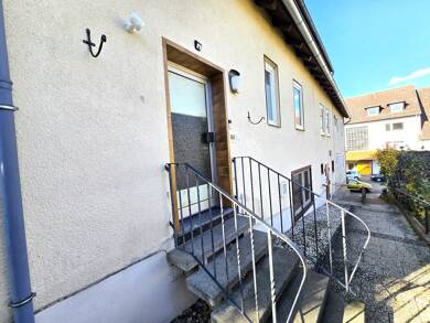 Wohnung zum Kauf 169.000 € 5 Zimmer 114 m² Weimar Ahnatal-Weimar 34292