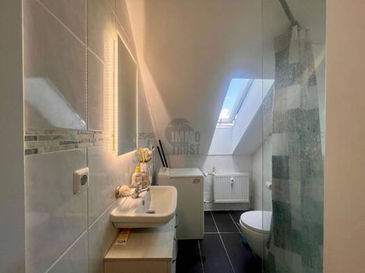 Wohnung zum Kauf 234.000 € 2 Zimmer 51,4 m² 5. Geschoss Raunheim 65479