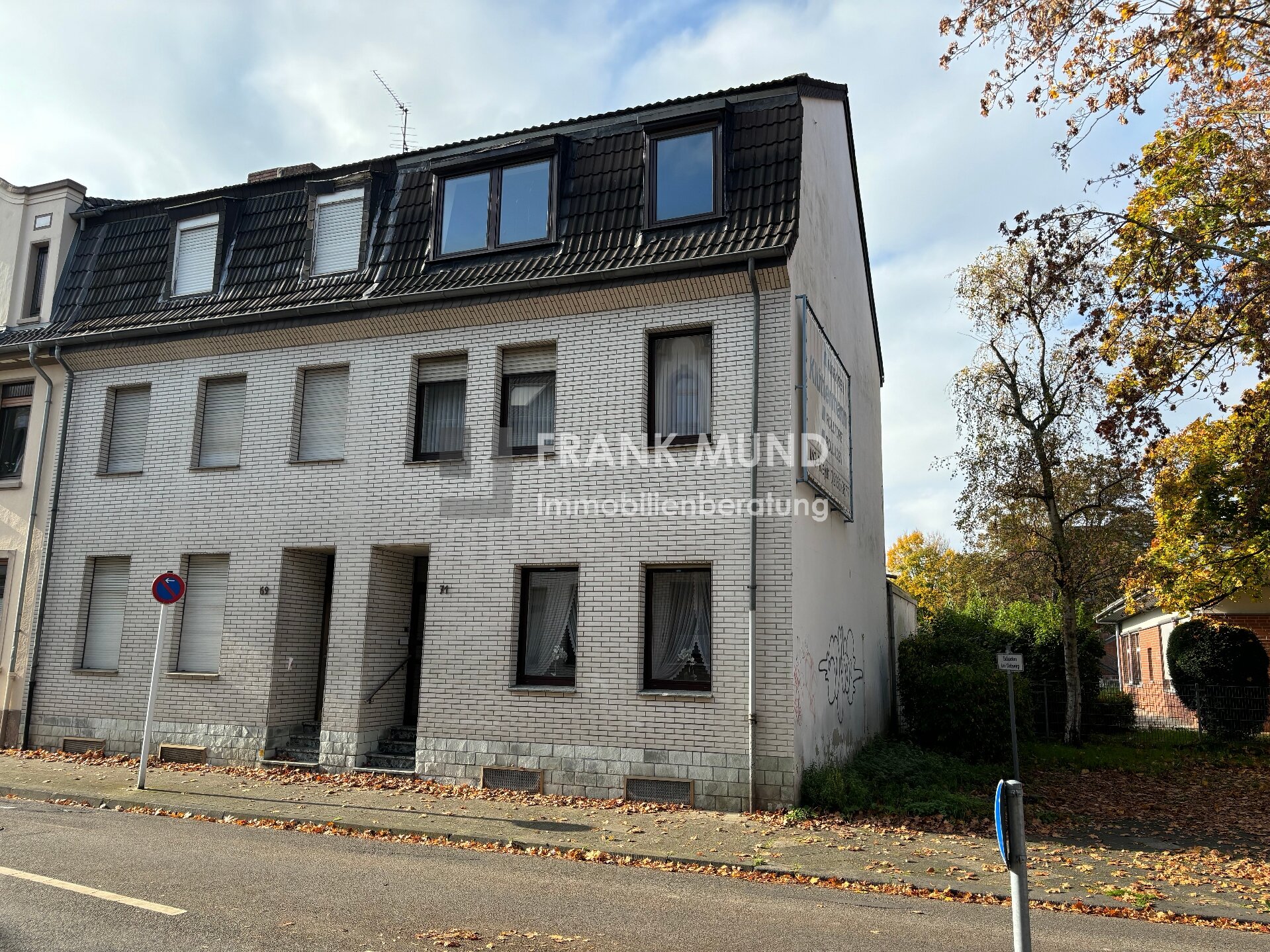 Reihenendhaus zum Kauf 209.000 € 5 Zimmer 125 m²<br/>Wohnfläche 376 m²<br/>Grundstück Mülfort Mönchengladbach-Dohr 41238