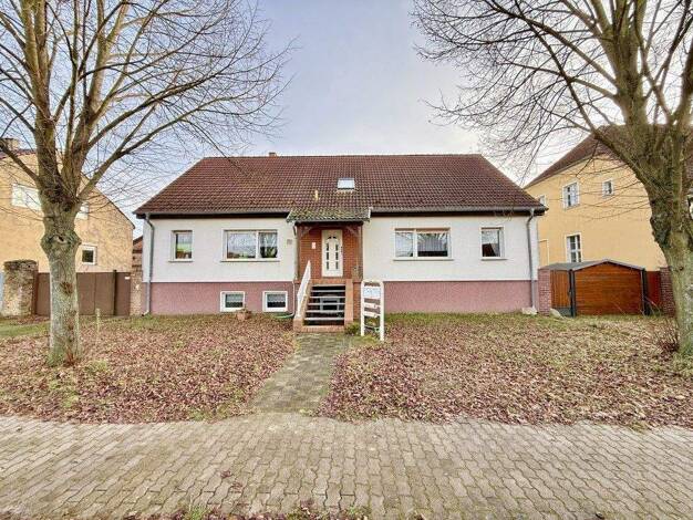 Einfamilienhaus zum Kauf 295.000 € 6 Zimmer 199,4 m² 621 m² Grundstück Bergsdorf Zehdenick 16792