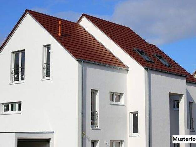 Doppelhaushälfte zum Kauf 120.000 € 113 m² 1.024 m² Grundstück Bilshausen 37434