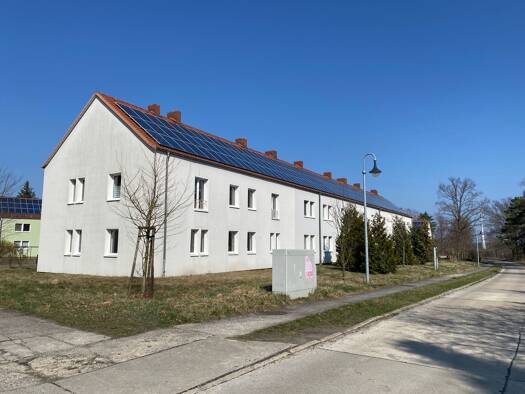 Wohnung zur Miete 389 € 3 Zimmer 79,3 m² EG Hauptstraße 7 a Groß Schacksdorf Groß Schacksdorf-Simmersdorf 03149