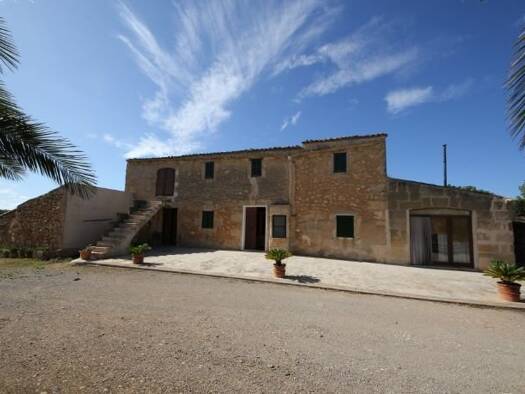 Haus zum Kauf 1.250.000 € 7 Zimmer 425 m² 21.000 m² Grundstück Vilafranca de Bonany