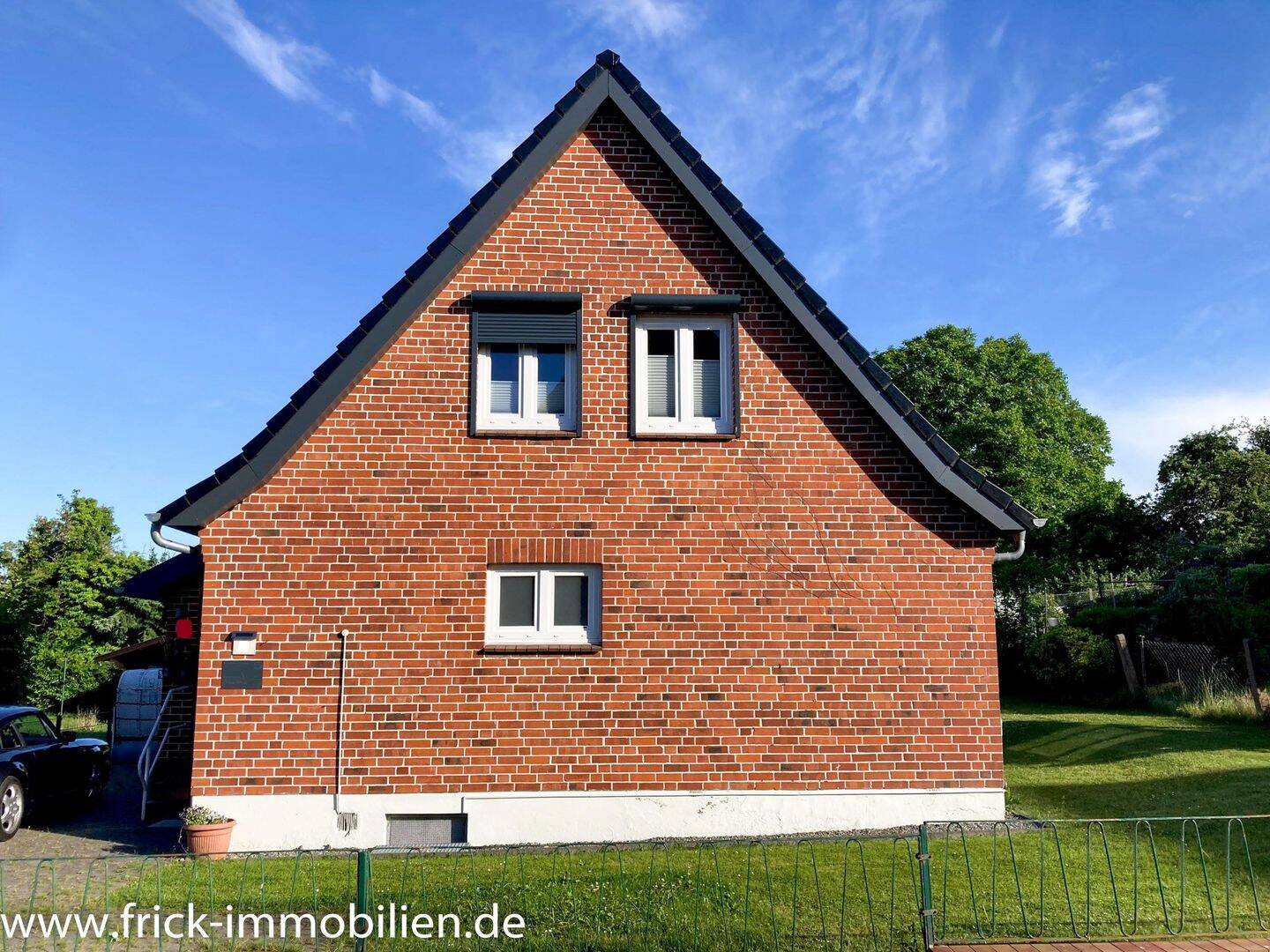 Einfamilienhaus zum Kauf – další