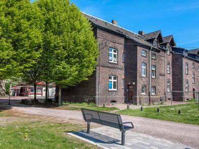 Wohnung zur Miete 359 € 2,5 Zimmer 47,3 m² Dachgeschoss, 2. Geschoss Halfmannstraße 38 Obermarxloh Duisburg 47167