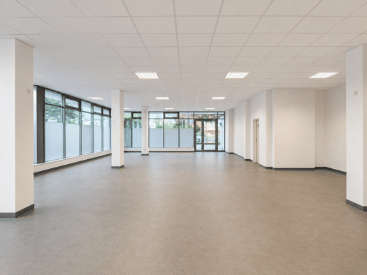 Büro zur Miete provisionsfrei 1.000 € 1 Zimmer 110 m² Bürofläche Fasanenplatz 1 Hausen Stuttgart 70499