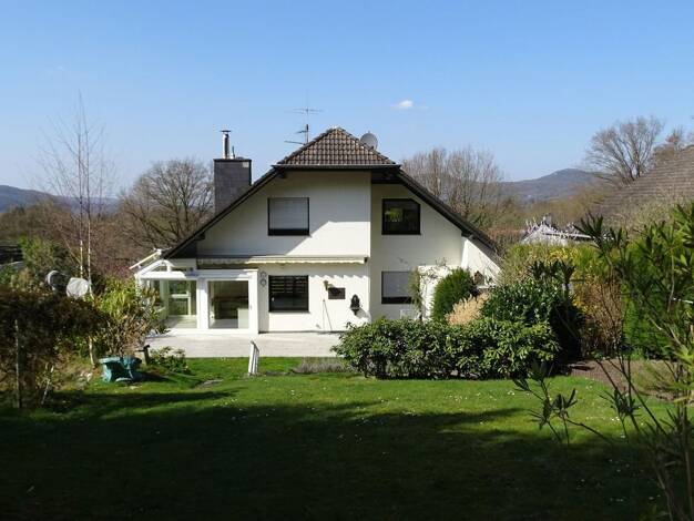Einfamilienhaus zum Kauf provisionsfrei 799.000 € 6 Zimmer 180 m² 1.124 m² Grundstück Simrockstraße 88 Rheinbreitbach 53619