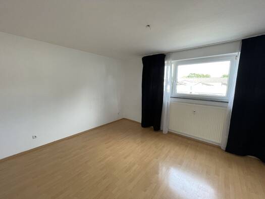 Studio zur Miete 520 € 1 Zimmer 24 m² Nied Frankfurt am Main 65934